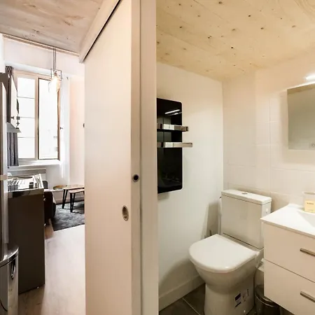 Duplex Dans Les Pentes De La Croix-rousse Ail Lyon